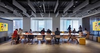 Open-Layout Workplace Designs Image 4