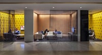 Open-Layout Workplace Designs Image 5