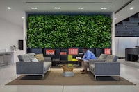 Open-Layout Workplace Designs Image 8