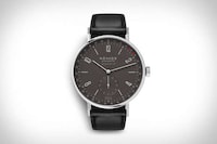 Discreet Date Indicator Timepieces Image 2