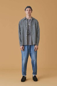 Casual Slouchy Streetwear Image 8
