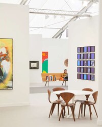 Backstage-Style Art Events Image 5