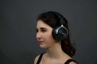 Immersive 3D Audio Headphones Image 2