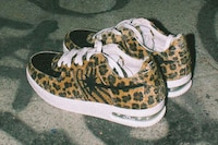 Bubble Cushioned Sneakers Image 4