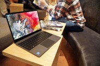 Versatile Mobile Productivity Laptops Image 4