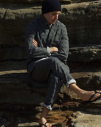 Mismatching Performance Apparel Image 8