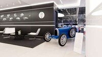 Curvaceous Retro Roadsters Image 2