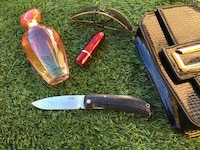 Hexagonal Folding Knives Image 6
