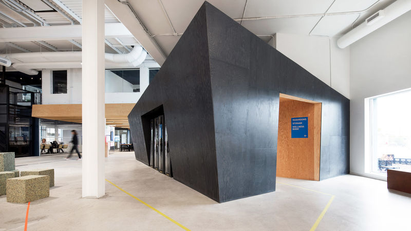 Ultra-Contemporary Working Spaces