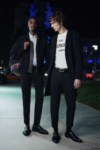 Elegant New Wave Fashion Image 5
