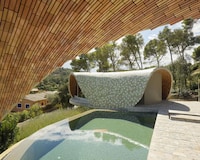 Landscape-Extending Organic Designs Image 8