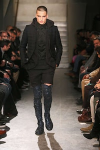 Glittery Thigh-High Male Boots Image 3