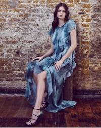 Sophisticated Floral Evening Wear Image 6