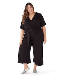 Flexibly Sized Apparel Image 5