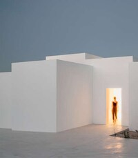 All-White Pixelated Villa Designs Image 7