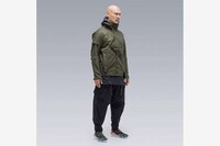 Weather-Proof Technical Fashion Designs Image 3