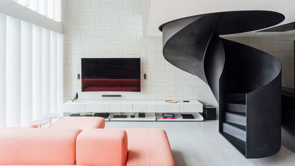 Top 80 Modern Trends in April