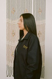 Stylish Contemporary American Workwear Image 7