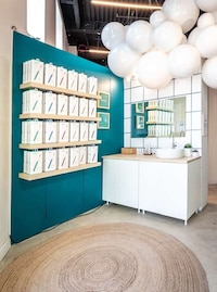 Indie Cosmetic-Centric Stores Image 3