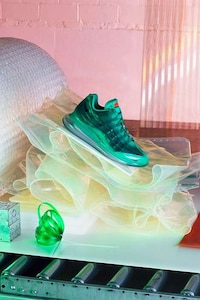 Customizable Bubble-Like Sneakers Image 6