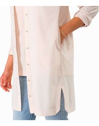 Breathable Sun-Repelling Shirts Image 2