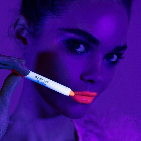 25 Eye-Catching Festival Cosmetics