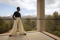 Sticky Note Fashion Collaborations Image 6