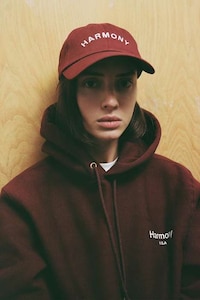 Collegiate-Influenced Streetwear Image 5