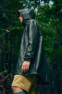 Fashion Conscious Outerwear Designs Image 3