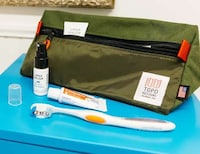 Outdoor Lifestyle Toiletry Kits Image 5