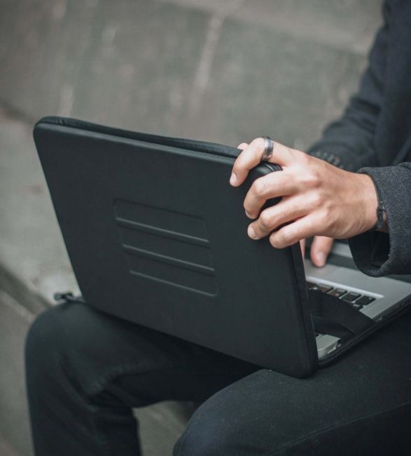 Sleek Element-Proof Laptop Cases Image 2