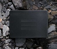 Sleek Element-Proof Laptop Cases Image 3