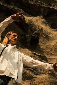 Artistic Graphic Experimental Workwear Image 7