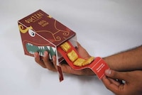 Dragon-Like Chocolate Packaging Image 6