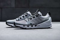 Active 90s Style Sneakers Image 5