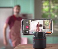 User-Tracking Smartphone Docks Image 3