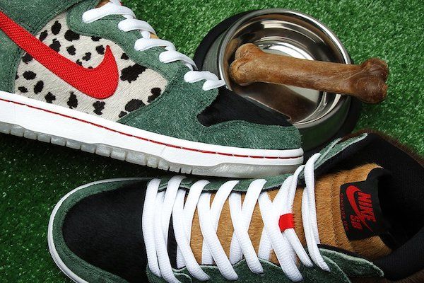 nike dog walker shoes