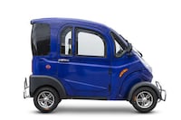 Enclosed Electric Urban Scooters Image 3