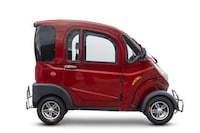 Enclosed Electric Urban Scooters Image 4