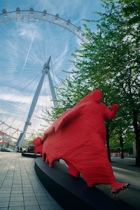 Brand-Centric Soccer Installations Image 5