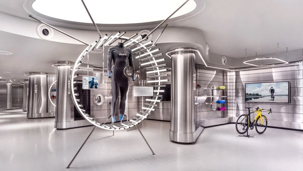 20 High-Tech Retail Experiences