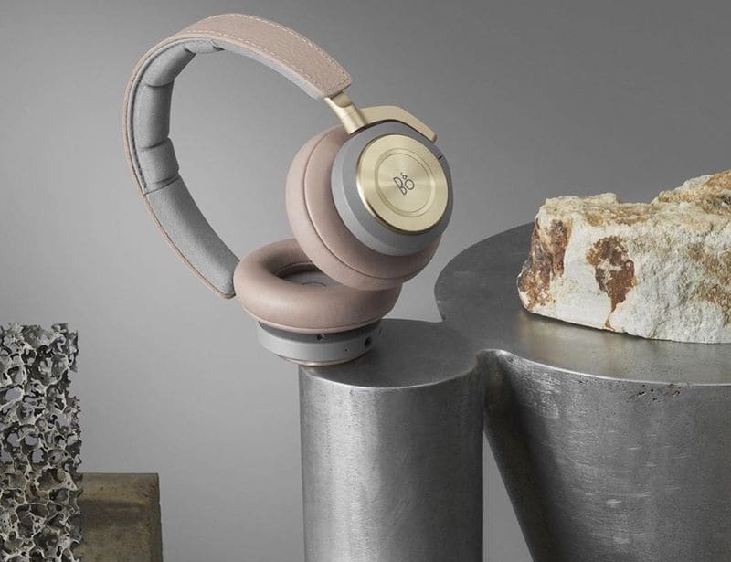 Stylish Voice Assistant Headphones