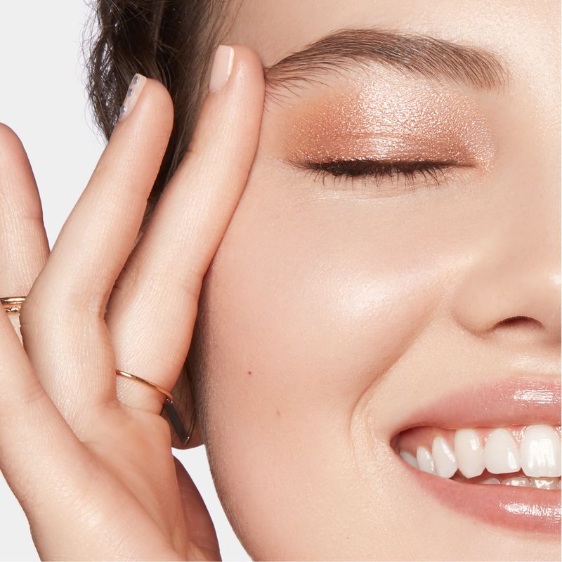 Gel-to-Powder Eyeshadows