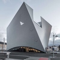 Distorted Building Silhouettes Image 4
