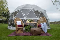 Rosé-Themed Glamping Experiences Image 4