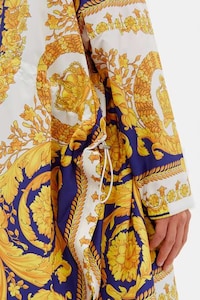 Baroque Lightweight Luxe Ponchos Image 5