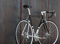 Lightweight Classic Bicycles Image 3