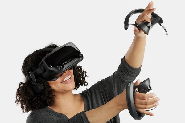 38 Immersive VR Innovations