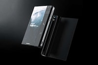 Retractable Screen Smartphones