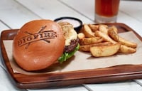Campfire-Themed Restaurants Image 2
